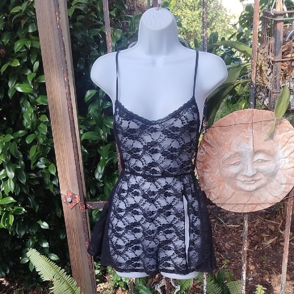Victoria Secret Elegant Black Lace Chemise S